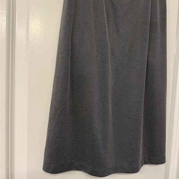 Koral Ribbed Workout Tank - Picture 4 of 7